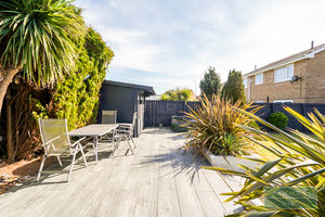 Photo 25- click for photo gallery